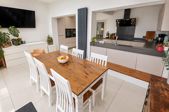 3 Bedroom Semi-Detached House For Sale In Poplar Avenue, Warton, Preston, Lancashire, PR4