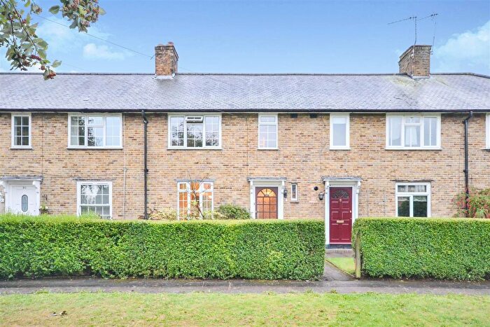 3 Bedroom Property To Rent In Beeleigh Road, Morden, SM4