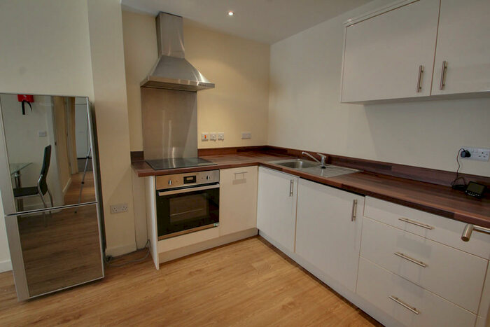 2 Bedroom Apartment To Rent In Charles Street, Leicester, LE1