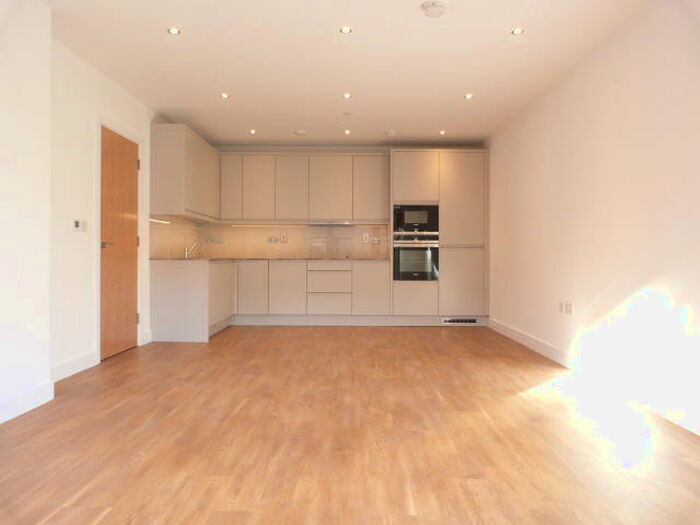 2 Bedroom Apartment To Rent In Colindale Gardens, Bute Close, Colindale, NW9