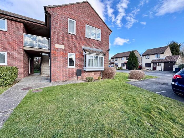 1 Bedroom Apartment To Rent In Briarside Road, Bristol, BS10