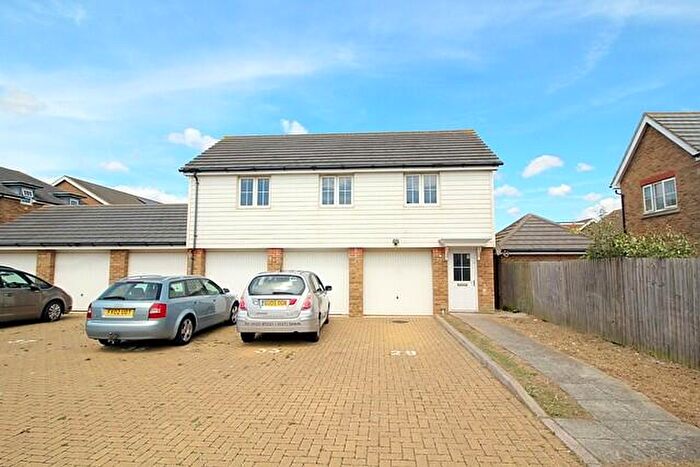 2 Bedroom Apartment To Rent In Westview Close, BN10