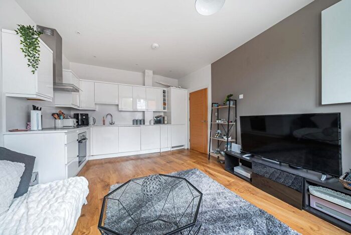 1 Bedroom Apartment To Rent In Brand Street, Hitchin, SG5