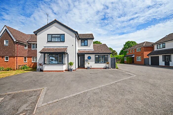 4 Bedroom Detached House For Sale In Fellows Way, Hillmorton, Rugby, CV21