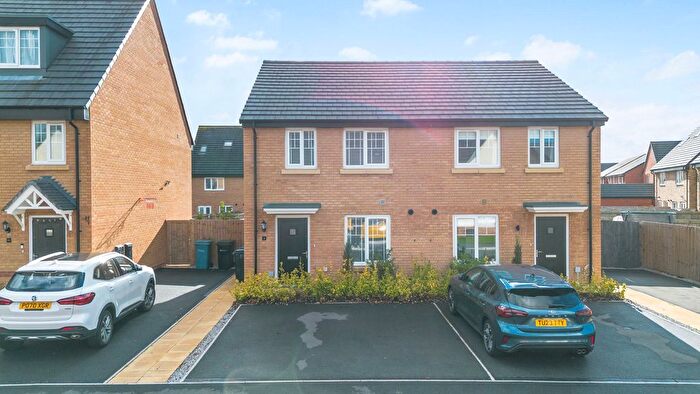 3 Bedroom Semi Detached House For Sale In Foxtrot Avenue, Great Sankey, WA5