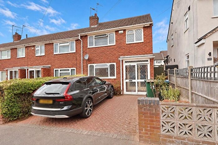 3 Bedroom End Terrace House To Rent In Wendover Rise, Coventry - Allesley Park Location, CV5