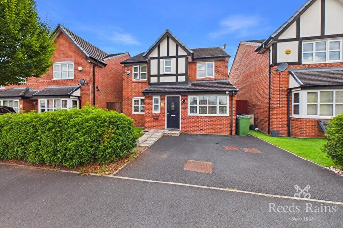 4 Bedroom Detached House To Rent In Raisbeck Road, Offerton, Stockport, Cheshire, SK2