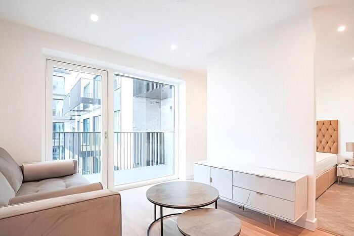 1 Bedroom Studio To Rent In Edwin House, Southall, UB1