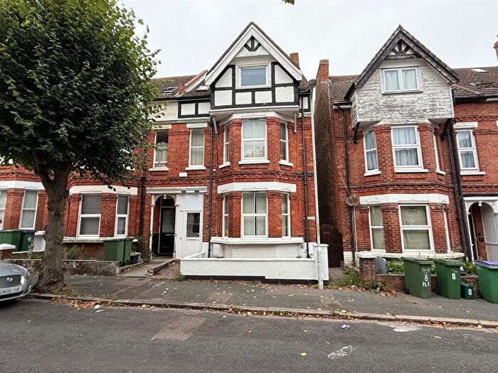 Terraced House For Sale In Cambridge Gardens, Folkestone, CT20