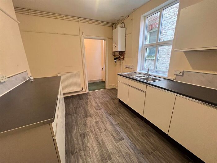 1 Bedroom Flat To Rent In Sutton Road, Walsall, WS1