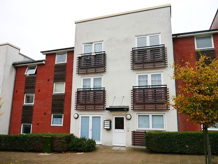 2 Bedroom Apartment To Rent In Pownall Road, Ipswich, Suffolk, IP3