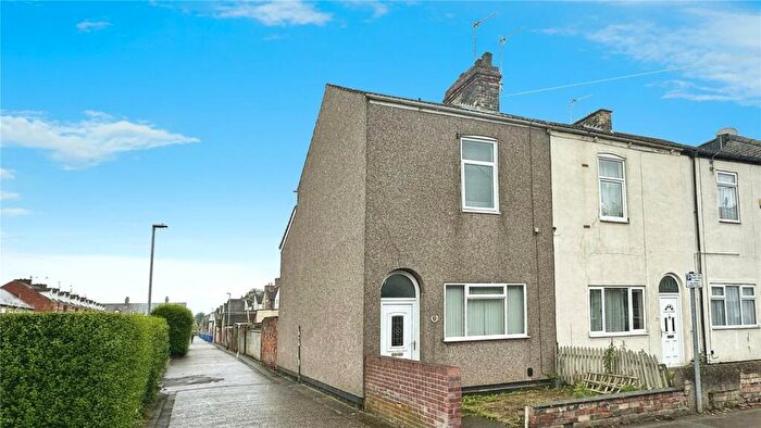 2 Bedroom End Of Terrace House To Rent In Burlington Crescent, Goole, East Yorkshire, DN14