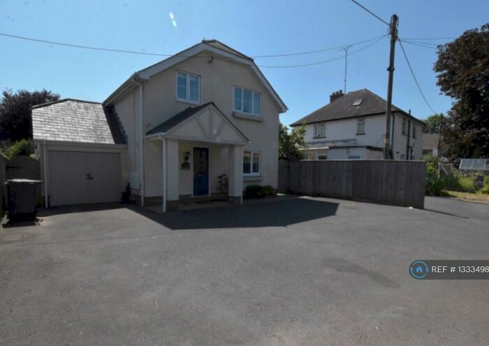4 Bedroom Detached House To Rent In Church Lane, Colaton Raleigh, EX10