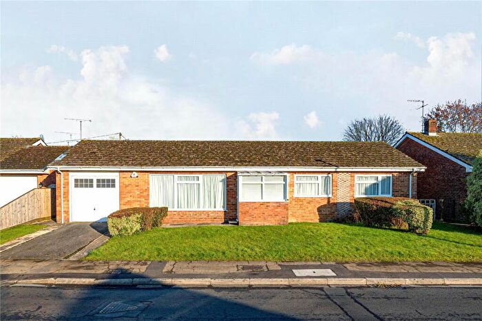 3 Bedroom Bungalow For Sale In Suthmere Drive, Burbage, Marlborough, Wiltshire, SN8