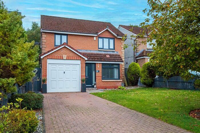 3 Bedroom Detached House For Sale In Clattowoods Drive, Dundee, DD3