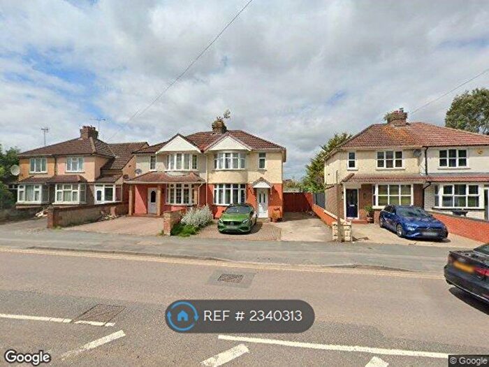 3 Bedroom Semi-Detached House To Rent In Gipsy Lane, Swindon, SN2