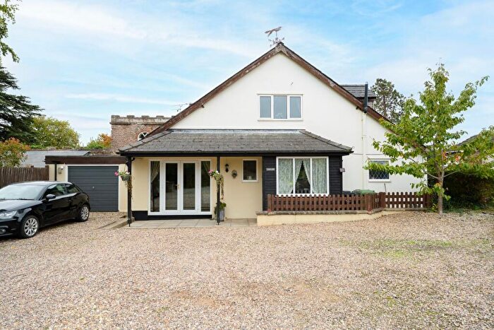 4 Bedroom Detached House For Sale In Courtlands, Glewstone, Ross-on-Wye, HR9