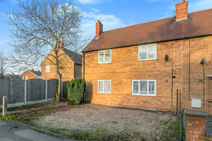 3 Bedroom Semi-Detached House To Rent In Church Balk, Edenthorpe, Doncaster, South Yorkshire, DN3