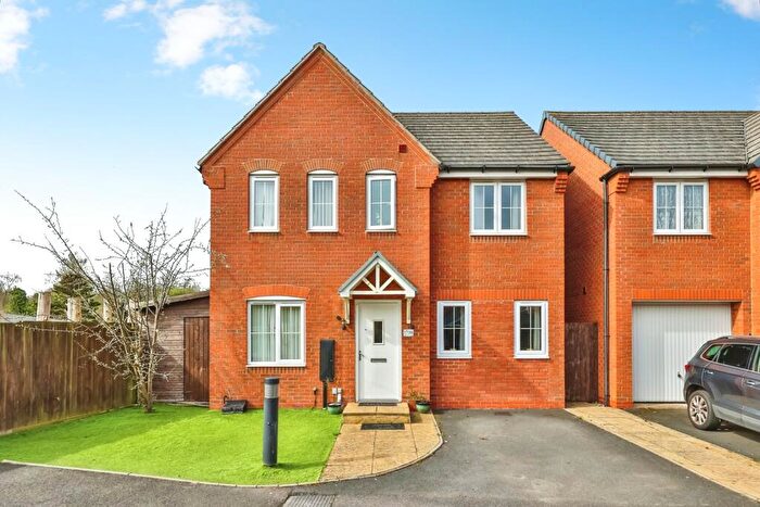 5 Bedroom Detached House For Sale In Dexters Grove, Hucknall, Nottingham, Nottinghamshire, NG15
