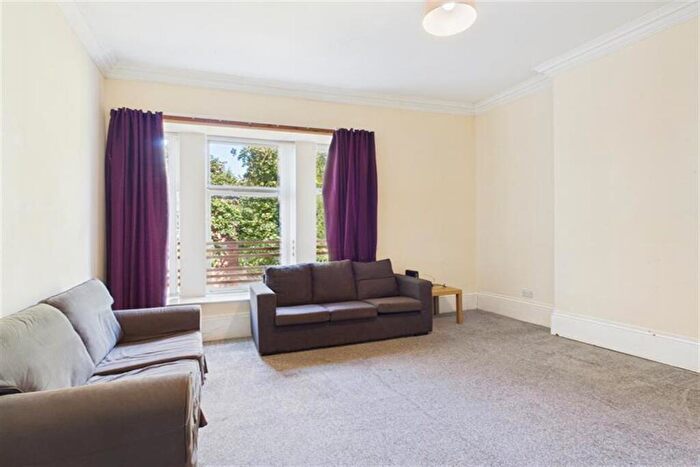6 Bedroom Maisonette To Rent In Jesmond, Newcastle Upon Tyne, NE2
