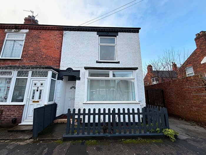 3 Bedroom Terraced House To Rent In Devon Street, Hull, HU4
