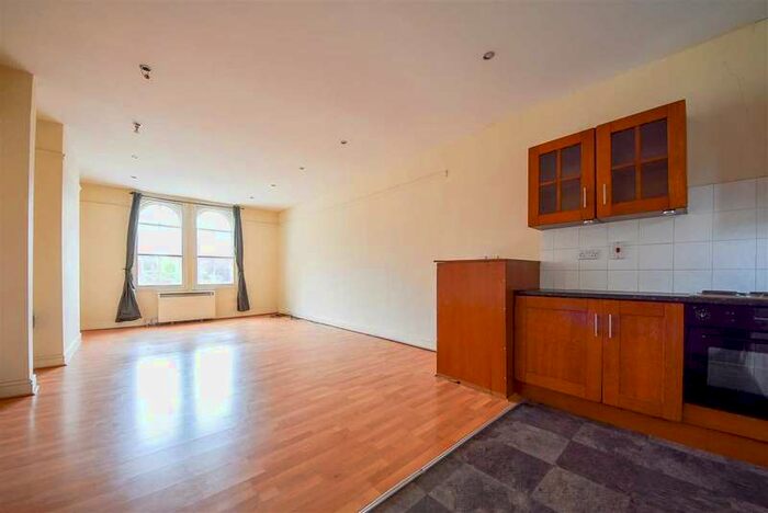 1 Bedroom Apartment To Rent In Sheep Street, Wellingborough, NN8