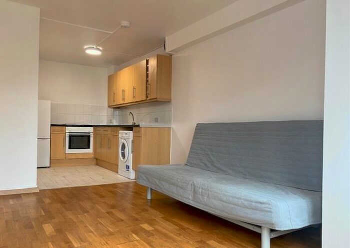 2 Bedroom Flat To Rent In Muswell Road, Muswell Hill, N10