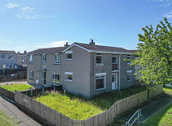3 Bedroom Semi-Detached House For Sale In Kircubbin Gardens, Bangor, BT19