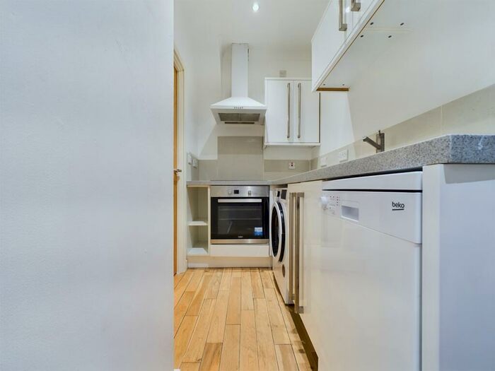 1 Bedroom Apartment To Rent In Prospect Street, HU1