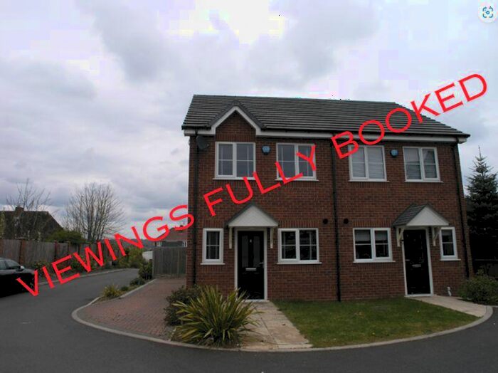 2 Bedroom Semi-Detached House To Rent In New Park Mews, Brierley Hill, DY5