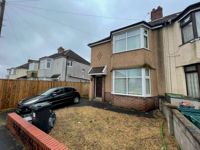 3 Bedroom End Of Terrace House To Rent In Wades Road, Filton, Bristol, BS34