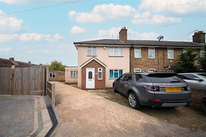 4 Bedroom End Of Terrace House To Rent In Eighth Avenue, Hayes, UB3