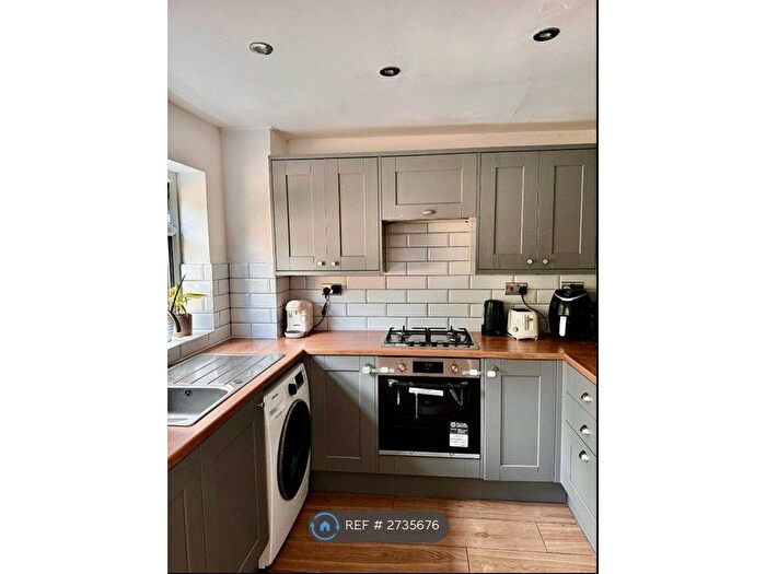 3 Bedroom Semi Detached House To Rent In Thamesbank Place, London, SE28