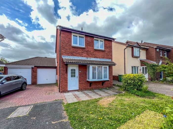 3 Bedroom Detached House To Rent In Sledmere Close, Billingham, TS23