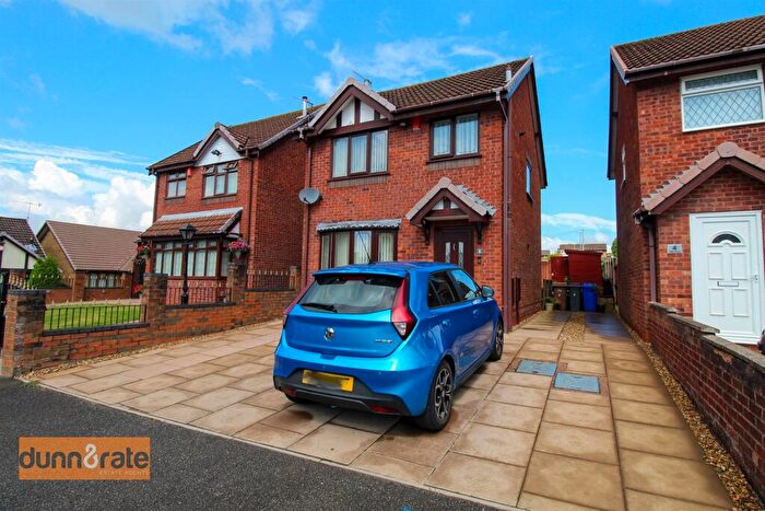 3 Bedroom Detached House For Sale In Tallis Grove, Birches Head, Stoke-On-Trent, ST1