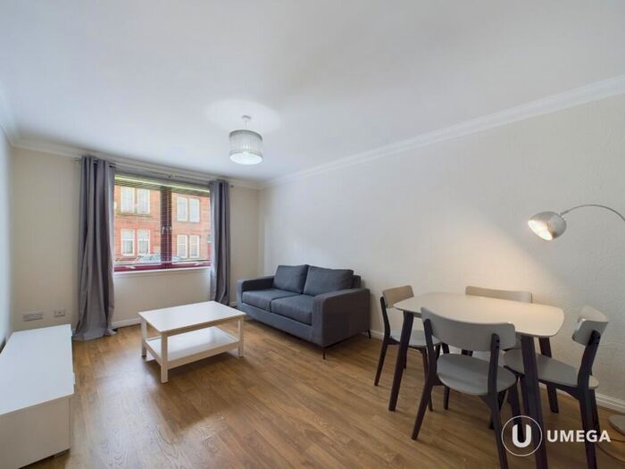 2 Bedroom Flat To Rent In Piersfield Grove, Restalrig, Edinburgh, EH8