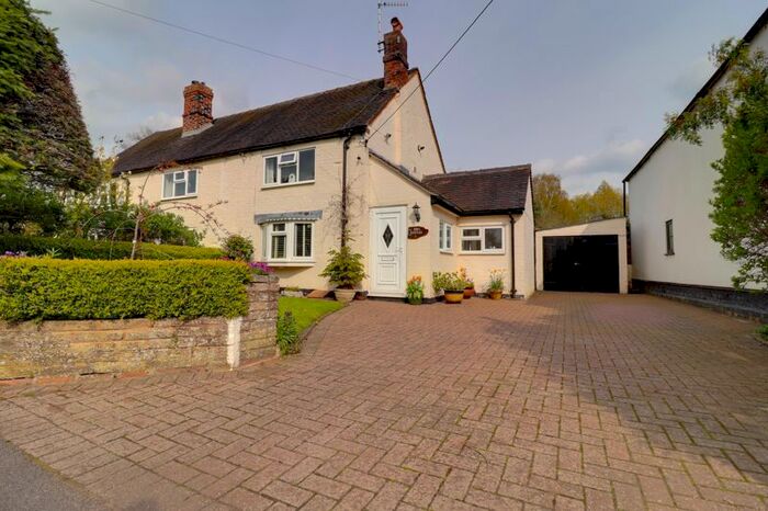 2 Bedroom Property For Sale In Stowe Lane, Stowe-By-Chartley, Stafford, ST18