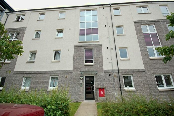 2 Bedroom Flat To Rent In Spencer Court, City Centre, Aberdeen, AB24