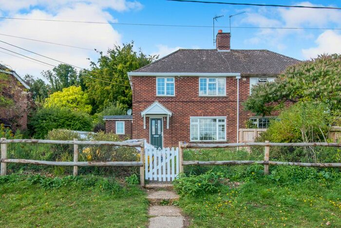 3 Bedroom Semi-Detached House To Rent In Hacks Lane, Crawley, Winchester, SO21