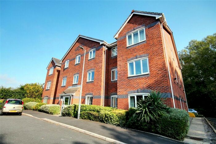 2 Bedroom Apartment To Rent In Irwell House, Townsgate Way, Irlam, M44