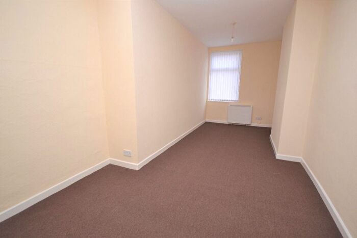 2 Bedroom Block Of Flats For Sale In Clifton Street, Swinley, Wigan, WN1