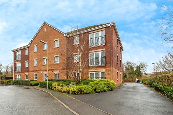 2 Bedroom Flat For Sale In Moorland Green, Gorseinon, Swansea, SA4