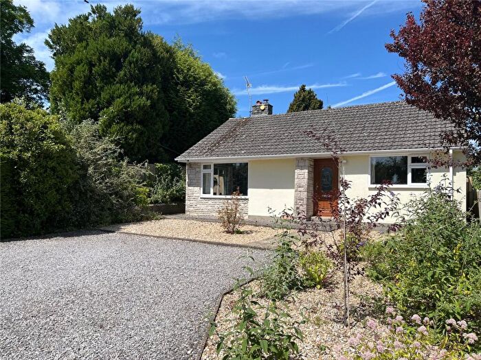 2 Bedroom Bungalow For Sale In Bellbury Close, Puddletown, Dorchester, Dorset, DT2