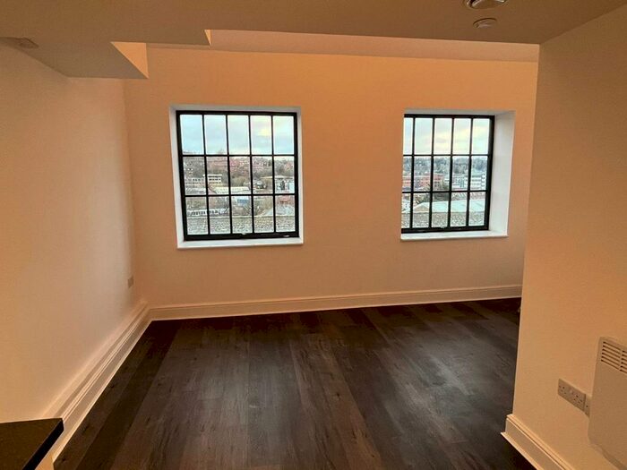 2 Bedroom Apartment To Rent In Leigh Street, High