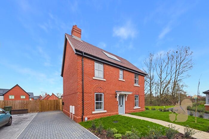 3 Bedroom Detached House To Rent In Cranesbill Close, Stanway, Colchester, CO3