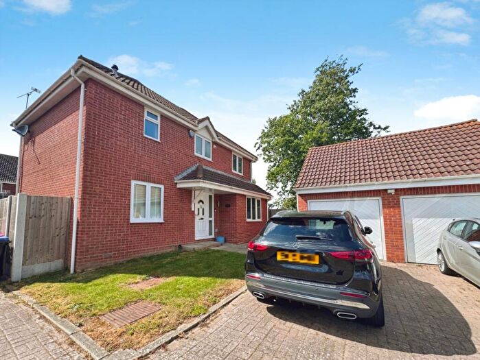 3 Bedroom Detached House To Rent In Churchfields, Shoeburyness, Southend-On-Sea, SS3
