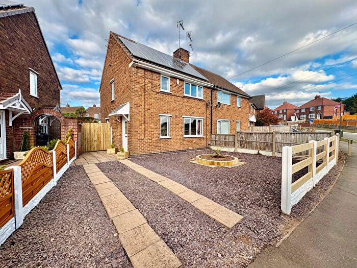 2 Bedroom Property To Rent In Elm Tree Avenue, Mansfield, NG20