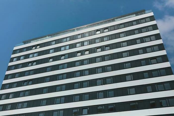 2 Bedroom Flat To Rent In Victoria Avenue, Southend On Sea, Essex, SS2