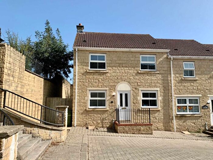 3 Bedroom End Of Terrace House To Rent In Waterloo, Frome, BA11