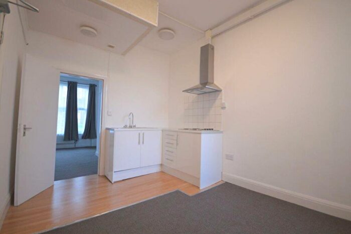 1 Bedroom Property To Rent In Harrow Road, London, NW10